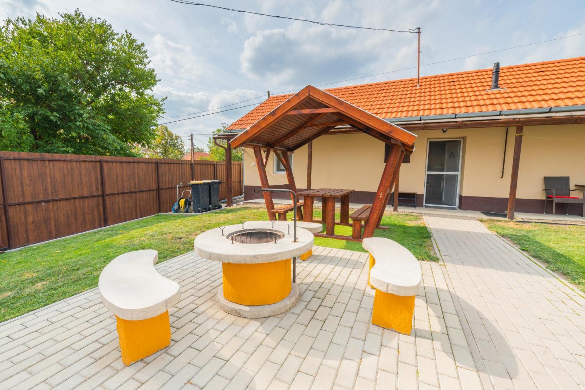 Villa Dio Vendeghaz Mezőkövesd Exterior foto