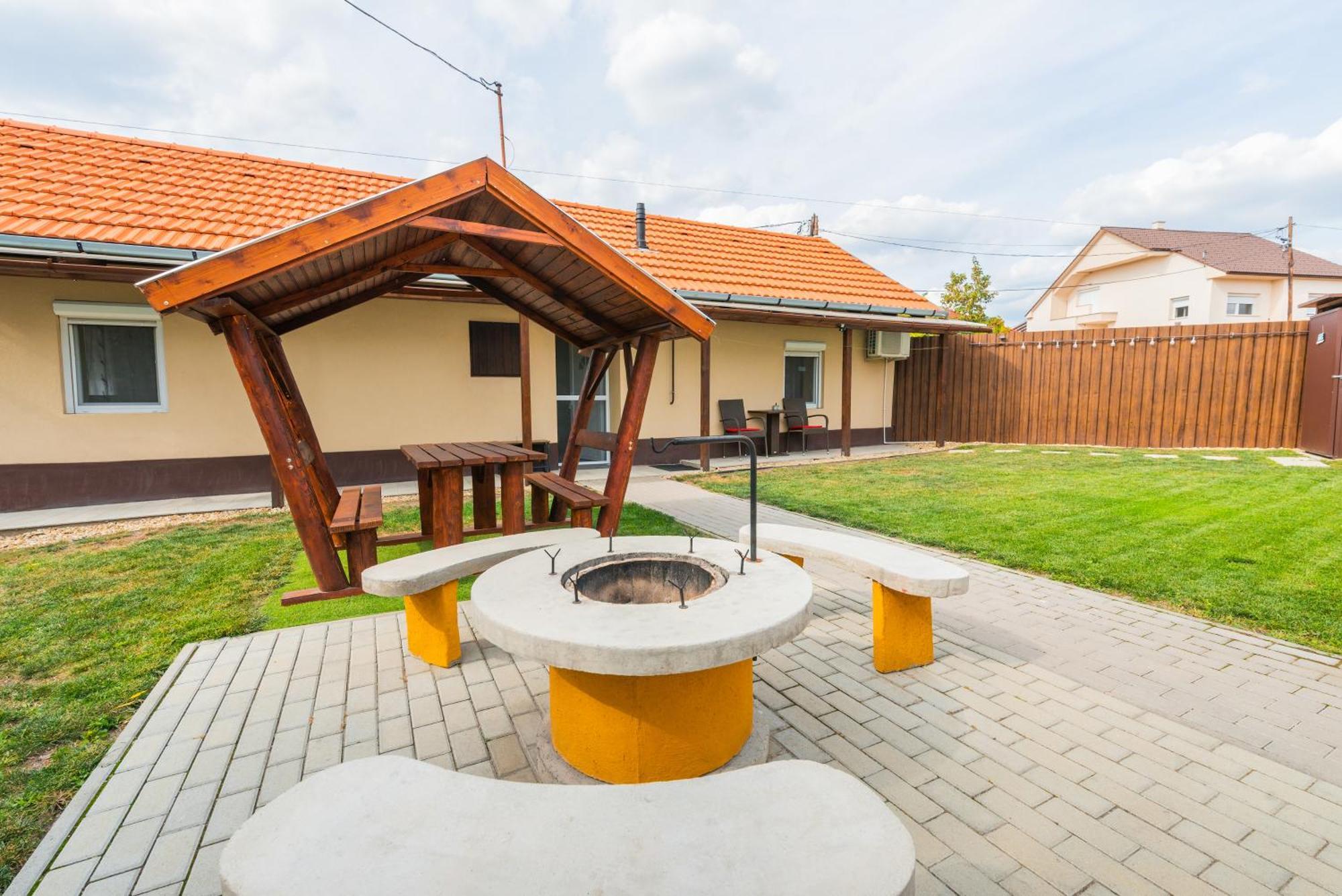 Villa Dio Vendeghaz Mezőkövesd Exterior foto